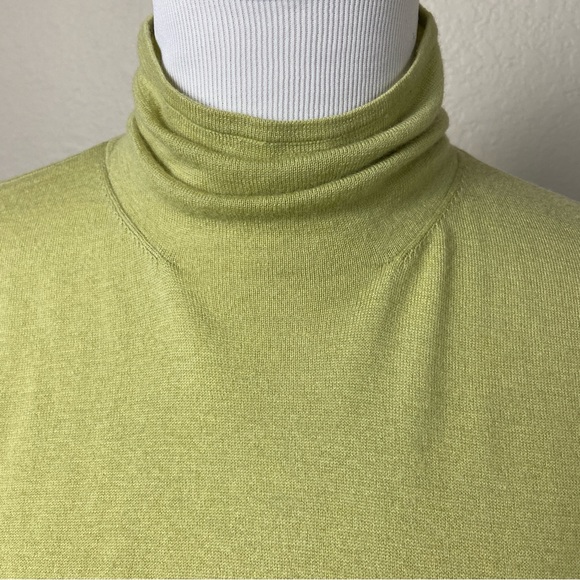 Linda Allard Ellen Tracy Lime Green Cashmere Sweater - Picture 5 of 8